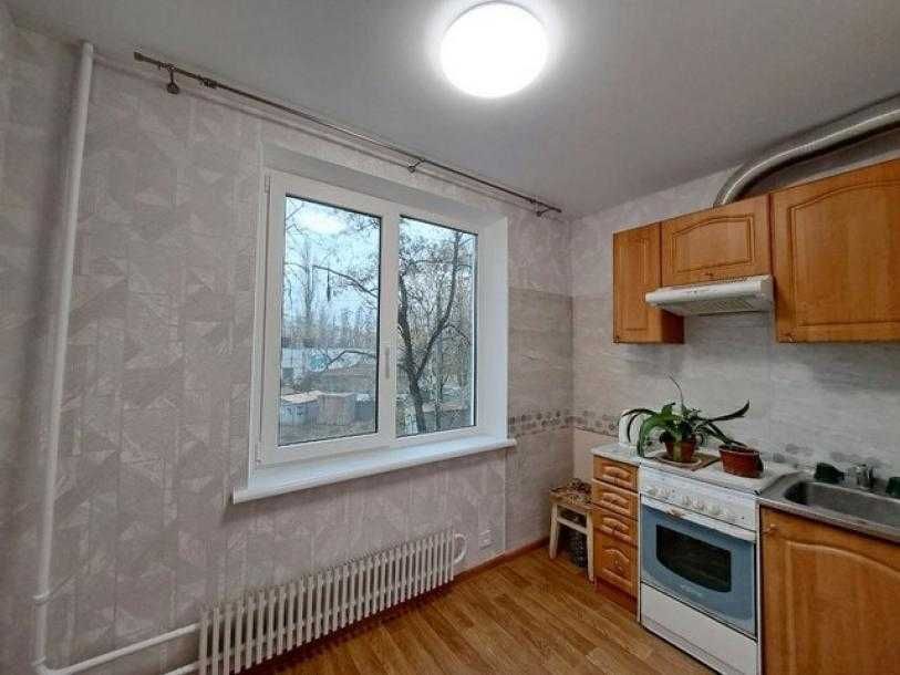 Продам 1 комнатную квартиру на Алексеевке