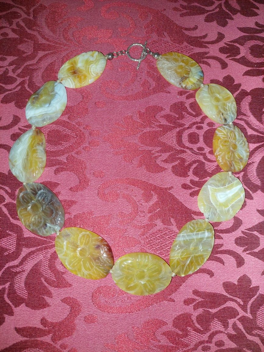 Colar Citrinos com 11 pedras
