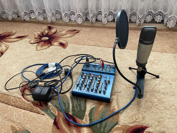 Студія звукозапису (Пульт BIG F4 - Студійний мікрофон Samson C 01)