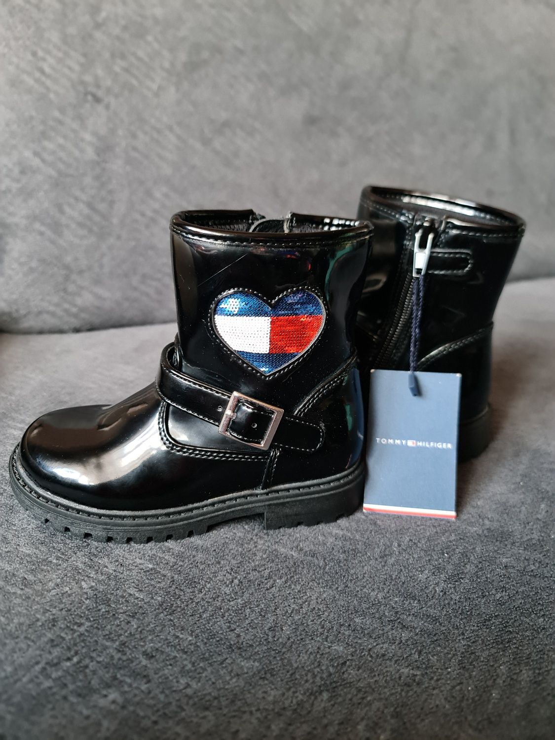 Tommy Hilfiger kozaczki rozm. 25