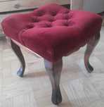 Taboret vintage, pikowany (stylizowany na XVIII w.)