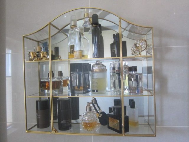 SWAROVSKI szafka - witryna kryształowa