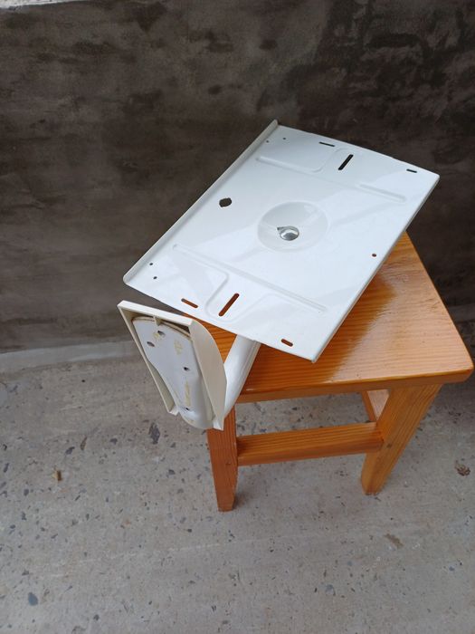 Підставка/ кріплення для телевізора