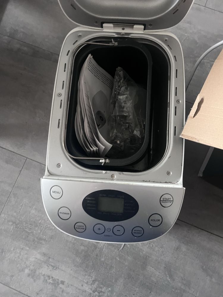 Wypiekacz do chleba Transa Electronics TE-200 biały 850 W