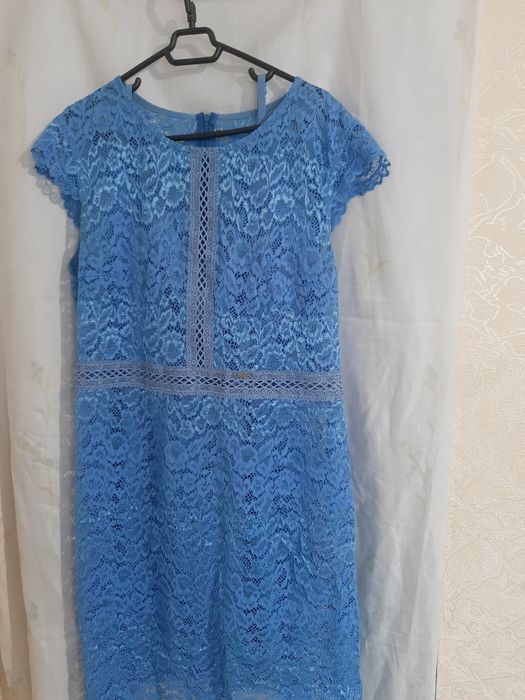 Платье б/у но в хорошем состоянии