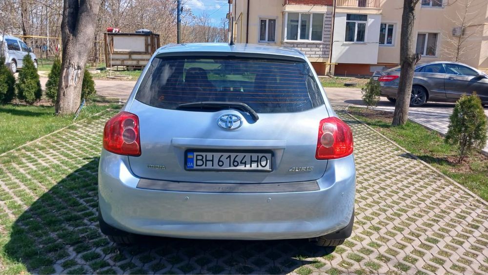 Продам Toyota 2007