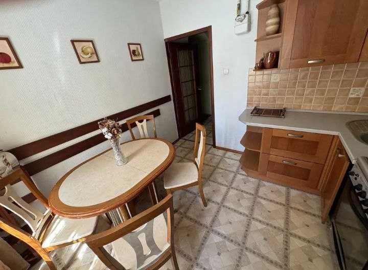 Сдам 2 комнатную квартиру, пр-кт Металургов (Соцгород)