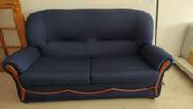 Sofa cama azul em optimo estado
