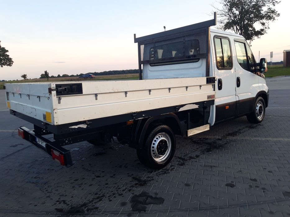 Iveco Daily 33S13 2015  ,bezwypadkowe w bdb stanie! 7 osób!