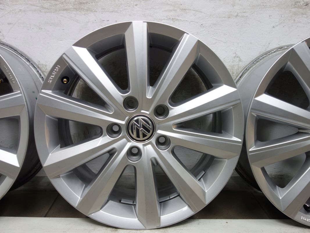 17/5x120 Felgi Aluminiowe do Vw Oryginalne T6 jak nowe