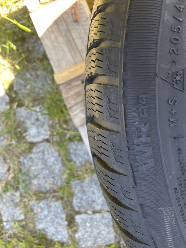 1x 205/45r17 nokian wr a4 jak nowa bieżnik>8mm