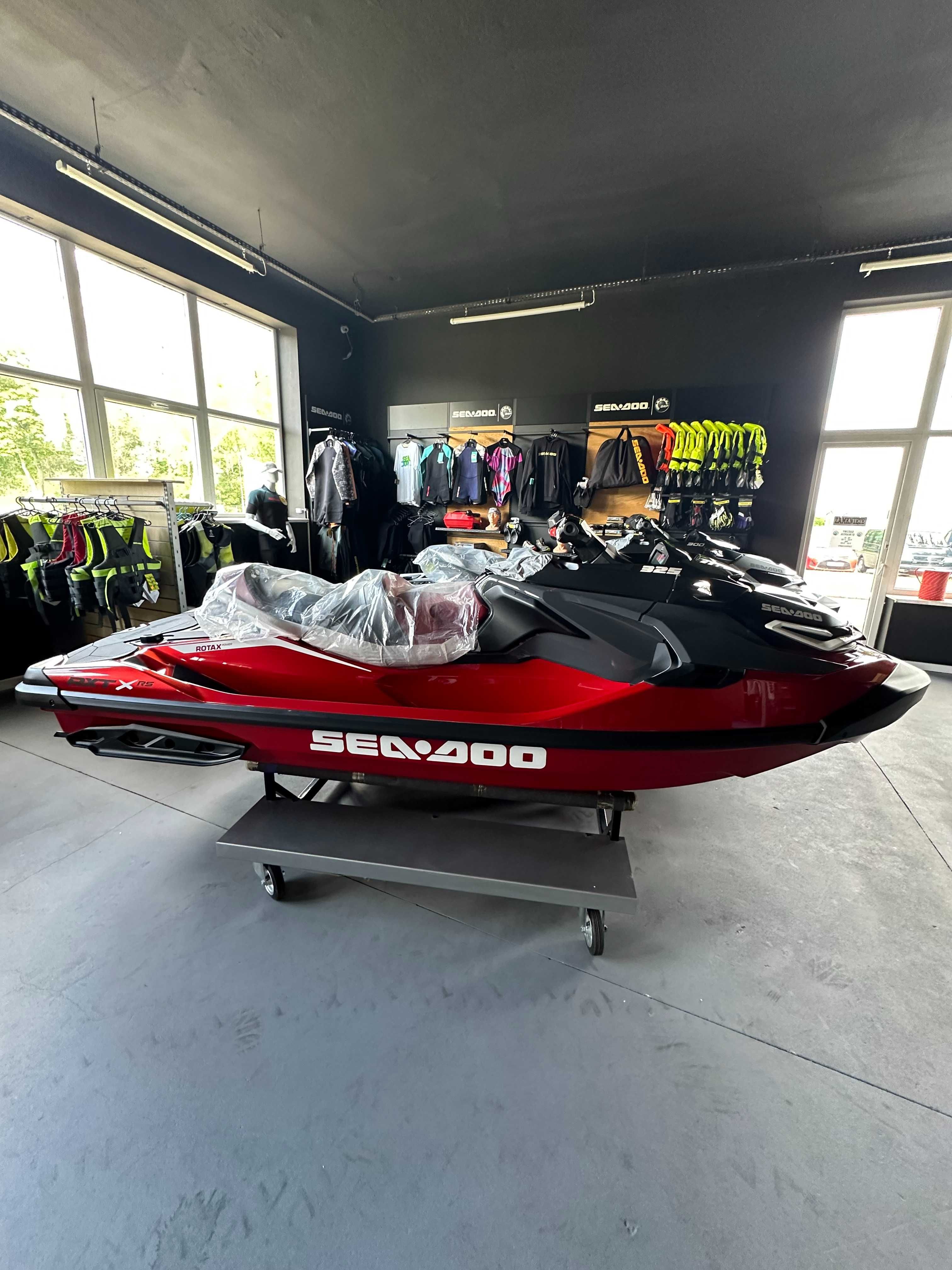 Skuter wodny Sea-Doo RXT-X RS 325  2024