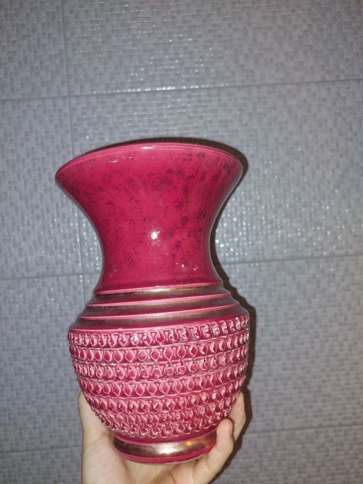 Wazon na kwiaty piękny