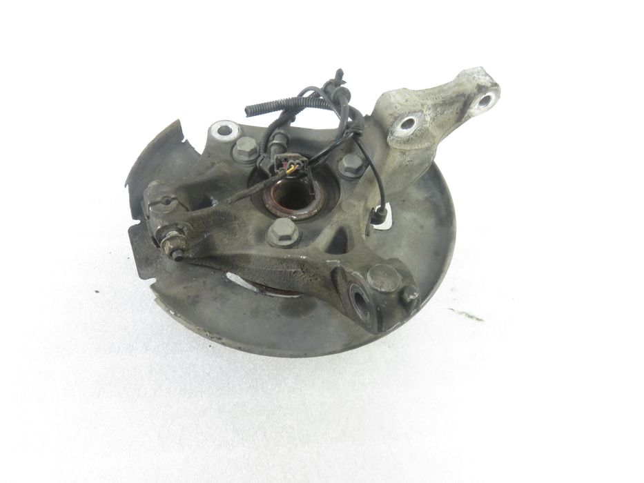 Zwrotnica Przednia Prawa Opel Zafira Tourer C 1.4