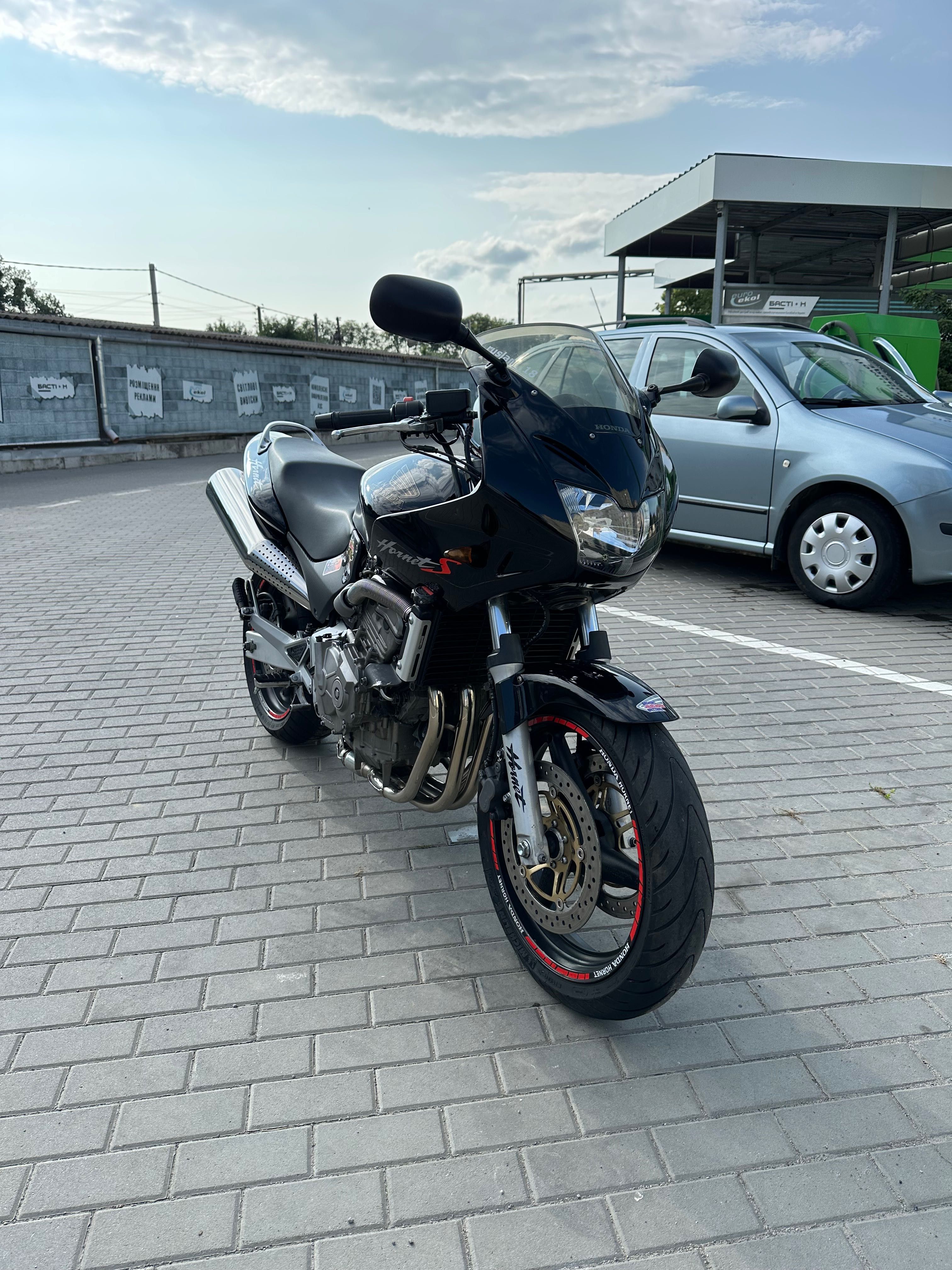 Honda hornet 600s