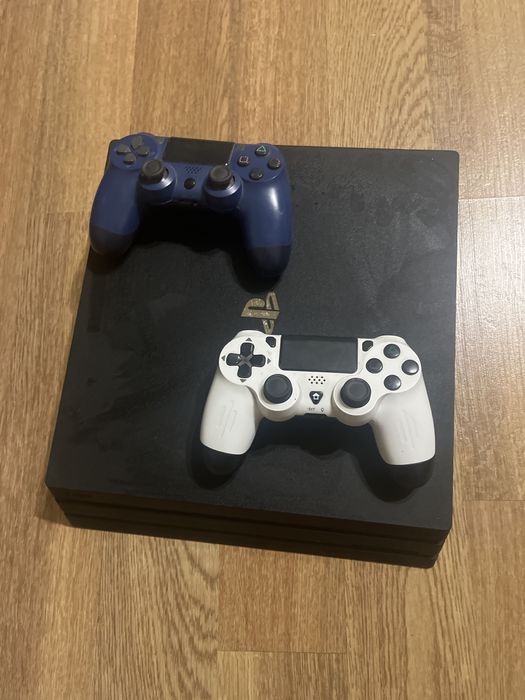 Ps 4 Pro, в гврному стані