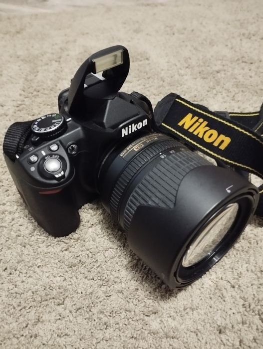 Nikon D 3100 jak nowa
