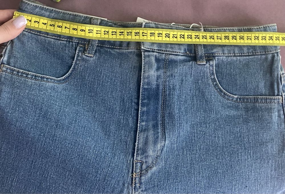 Жіночі джинсові шорти