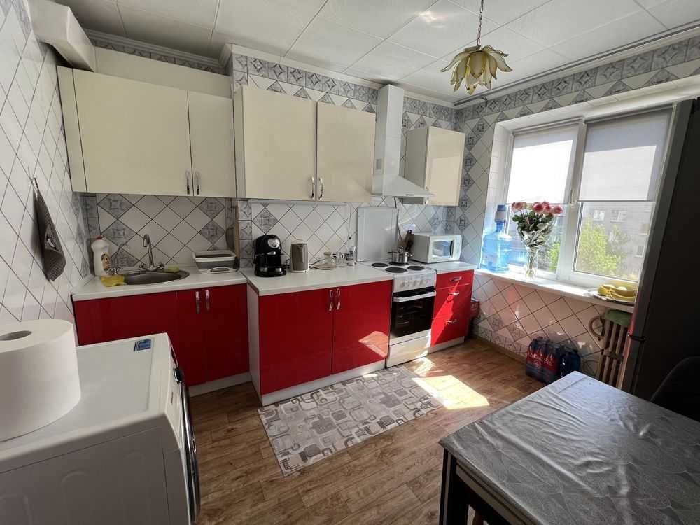 Продажа 2 ком. СОБСТВЕННИК! низ пр-та А. Поля ( Кирова), парк Глобы