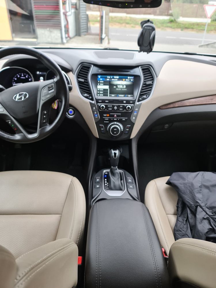 Hyundai Grand Santa Fe 2017 Ultimate