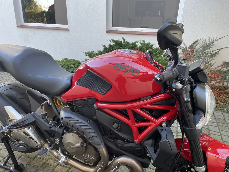 Ducati Monster 821