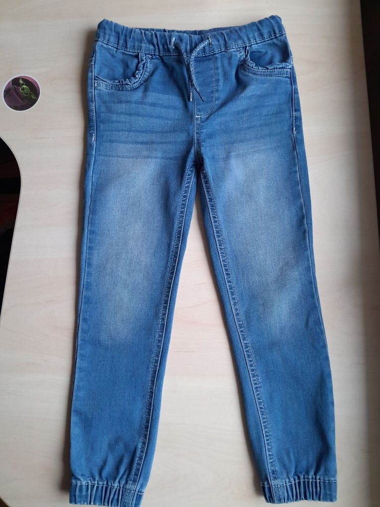 Джинси, штани, джинси на дівчинку. Розмір 116