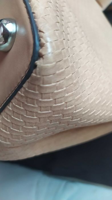 Каркасна бежева сумка Perfoice з довгою ручкою