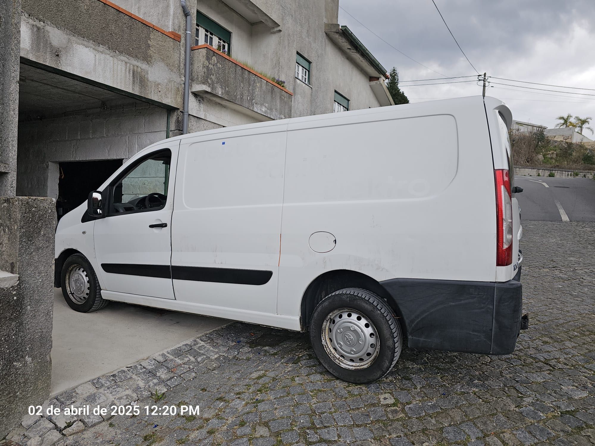 Toyota Proace 2014 longa motor 2.0 de 128cv. Aceito retoma.