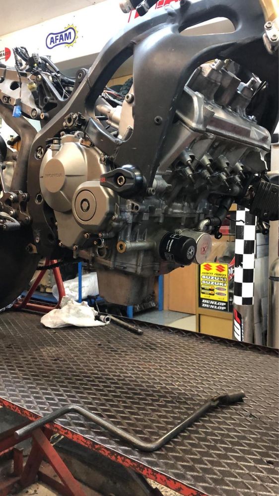 Cbr600rr 2006, sem documentos, com documento de venda/ Espanha