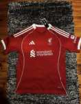 Portes gratis - Camisola futebol liverpool Tamanho M