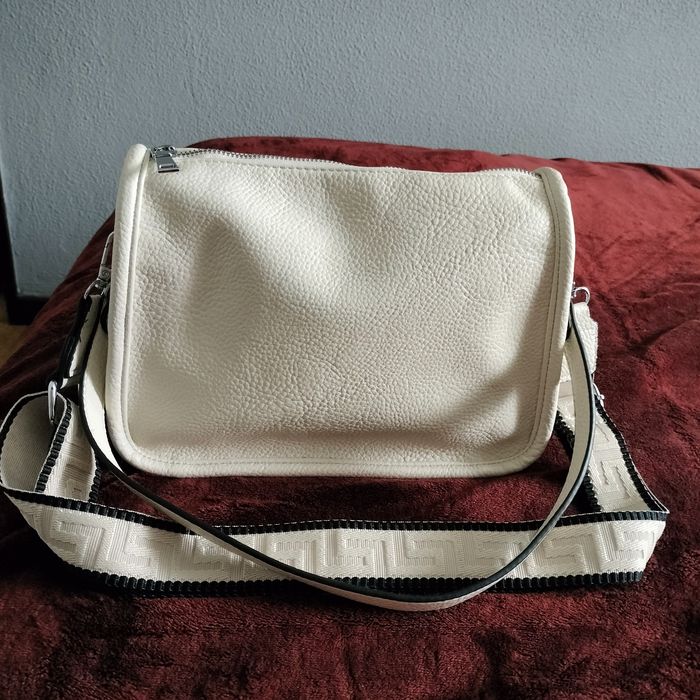 Vendo várias carteiras