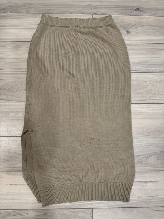Вʼязана спідниця german apparel