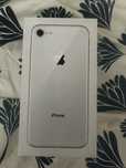 Iphone 8, z pudelkiem i etui