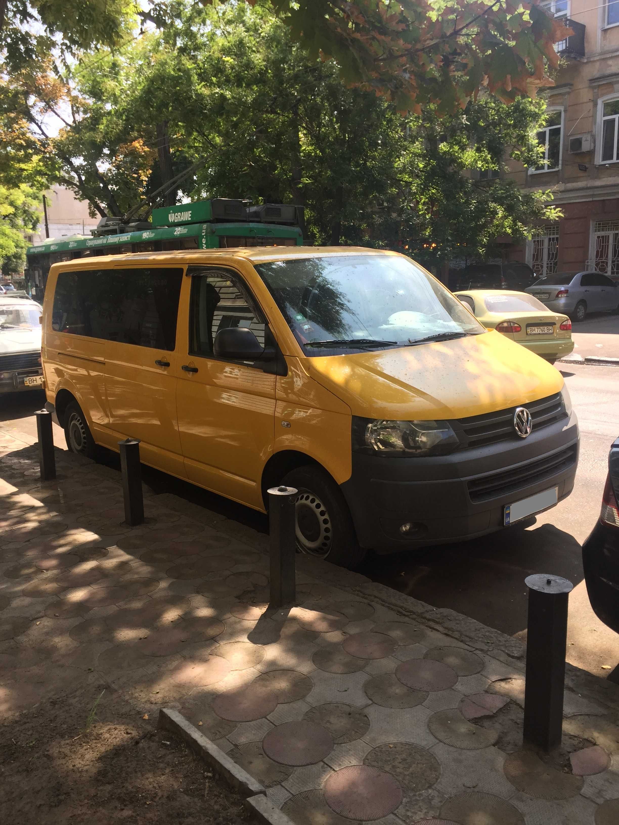 2013 Volkswagen CARAVELLE  Продам