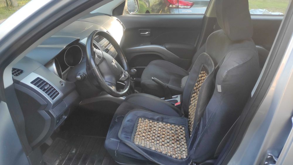 Mitsubishi Outlander 1.9 TDI 2008r.