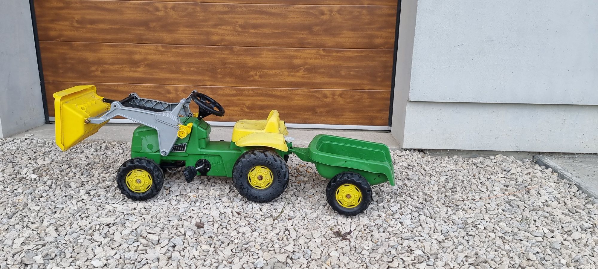 Traktor z przyczepką rolly toys