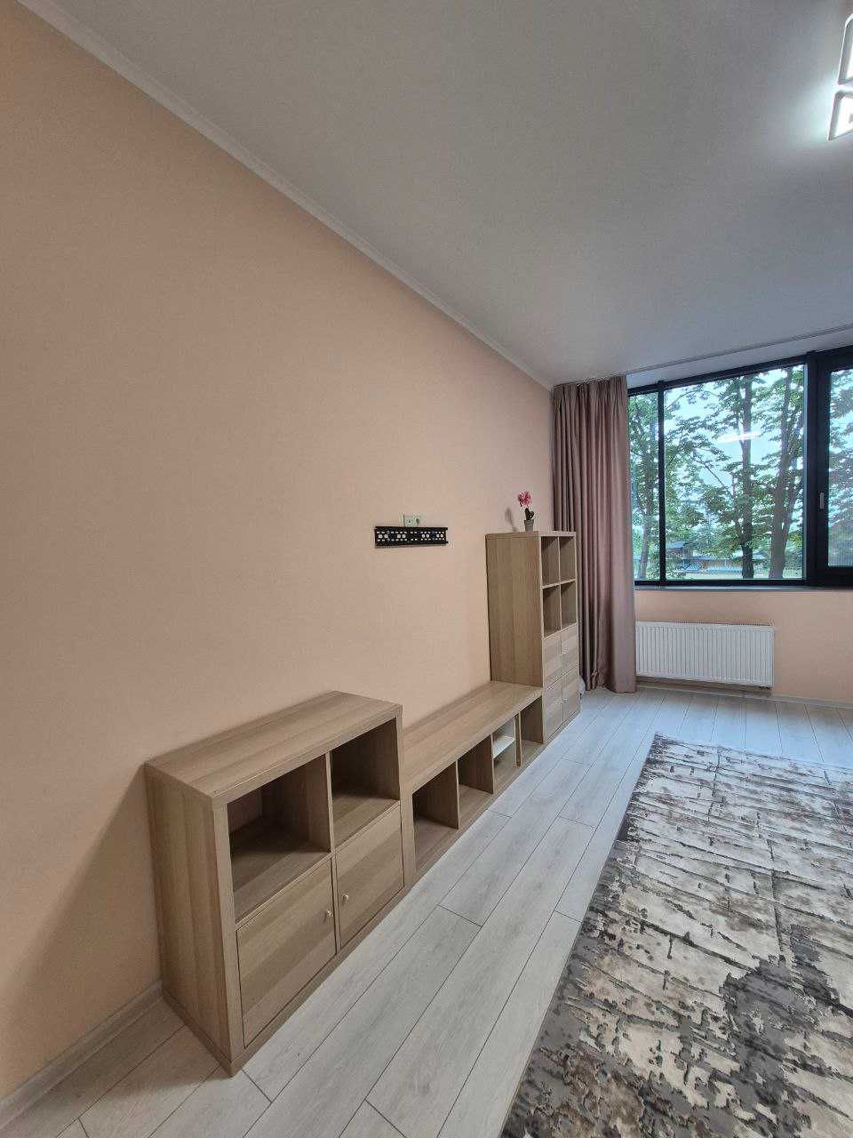 Продаж 2 кімнатної квартири в ЖК поруч озера