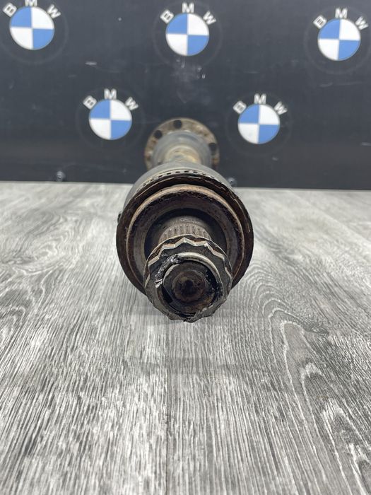 Полуось задня ліва BMW E46 M57D30 XD Код:1291