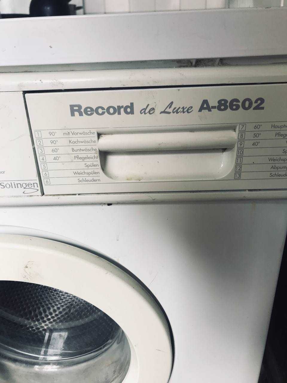 Віддам на деталі пралку Record De Luxe A-8602