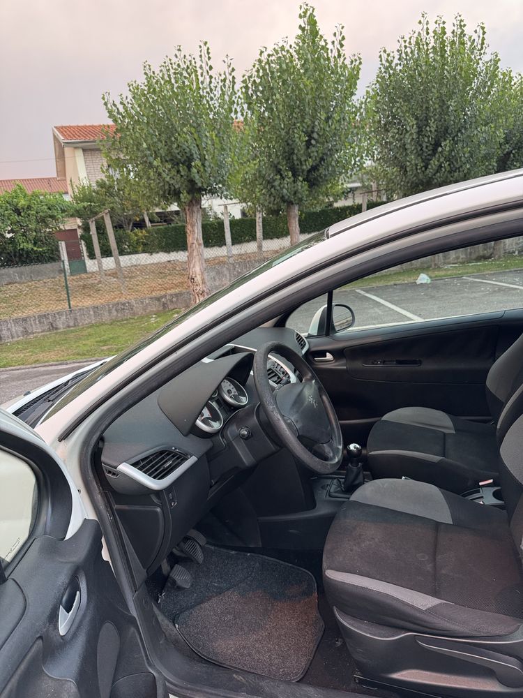 Peugeot 207 1.4HDI