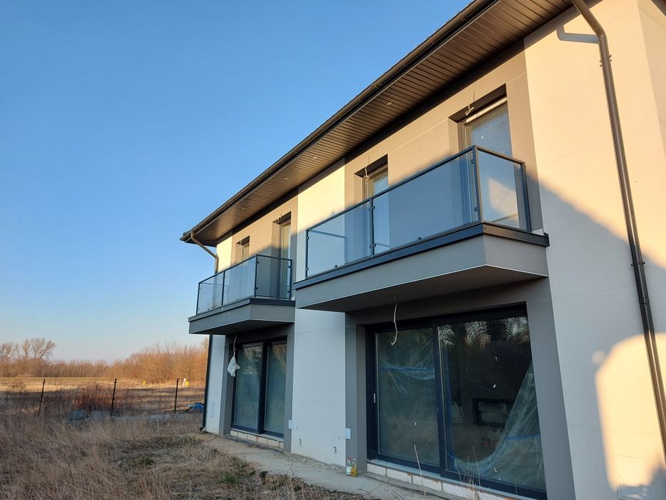 Balkon balkony taras tarasy szklane metalowe