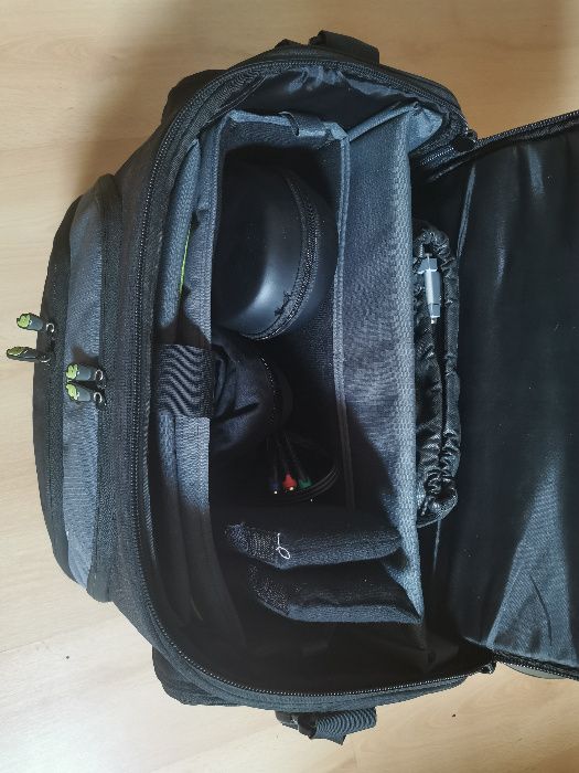 Fusion Mochila Workstation - DJ (SA-01 W DJ B) - preto