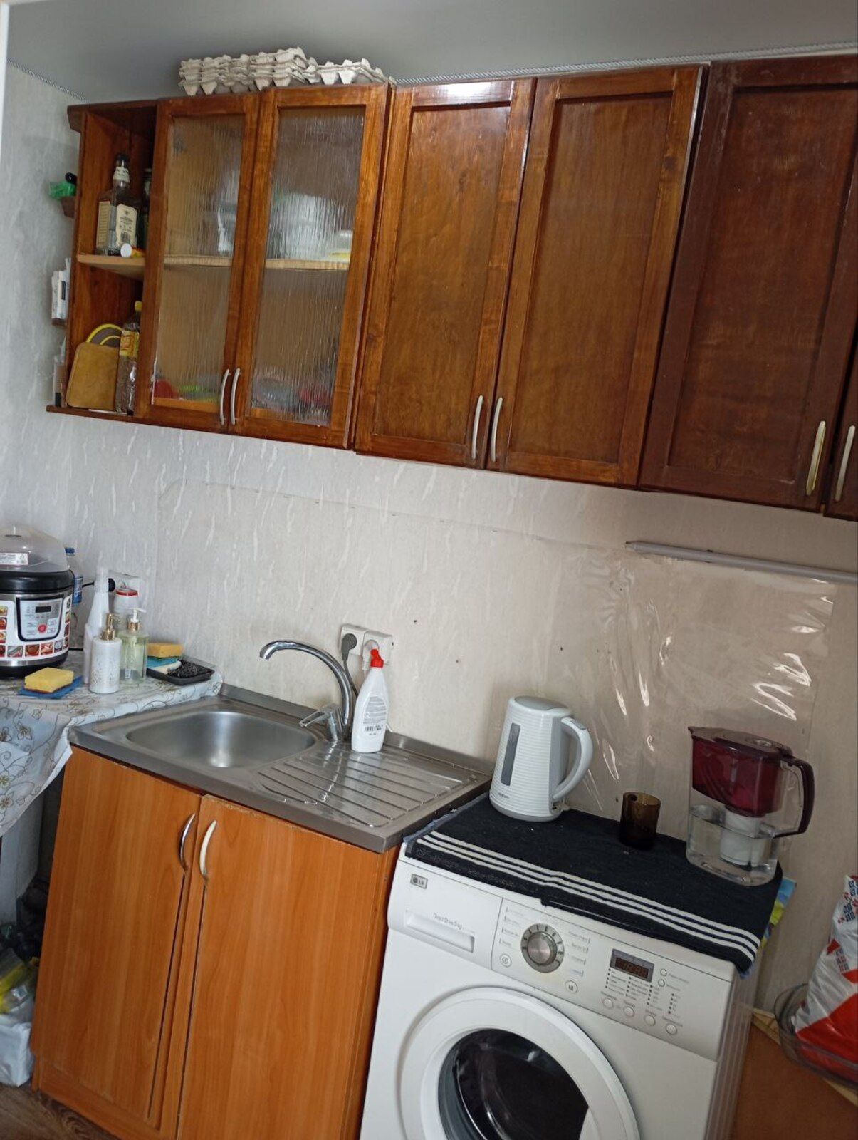Продам 1 кімнатну квартиру на Молодіжному