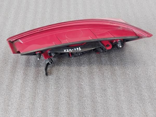 Farolim esquerdo AUDI A1 Sportback (8XA, 8XF)