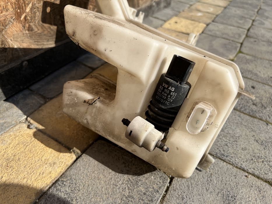 Бачок омивайки омивача VW Passat B7 пассат Б7 європа