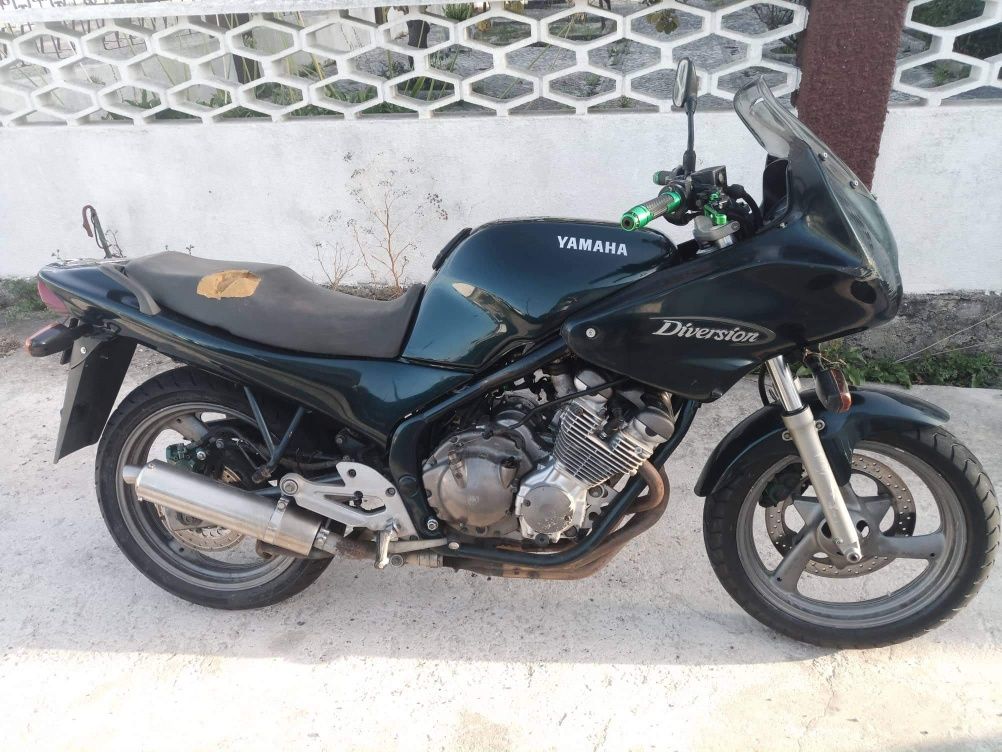 Yamaha XJ600 ( 2motas ) (44.8kw)