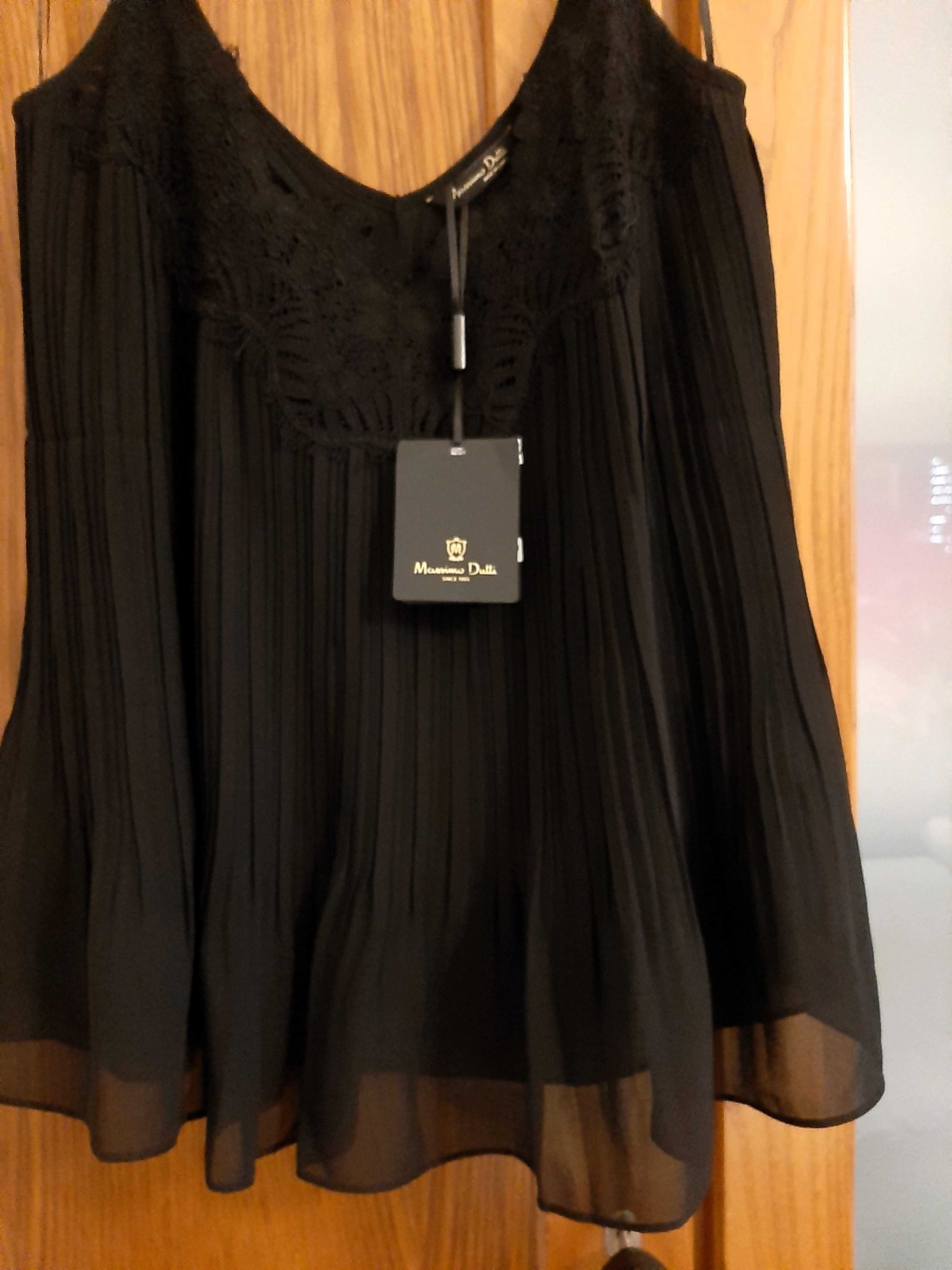 Top preto plissado com renda Massimo Dutti