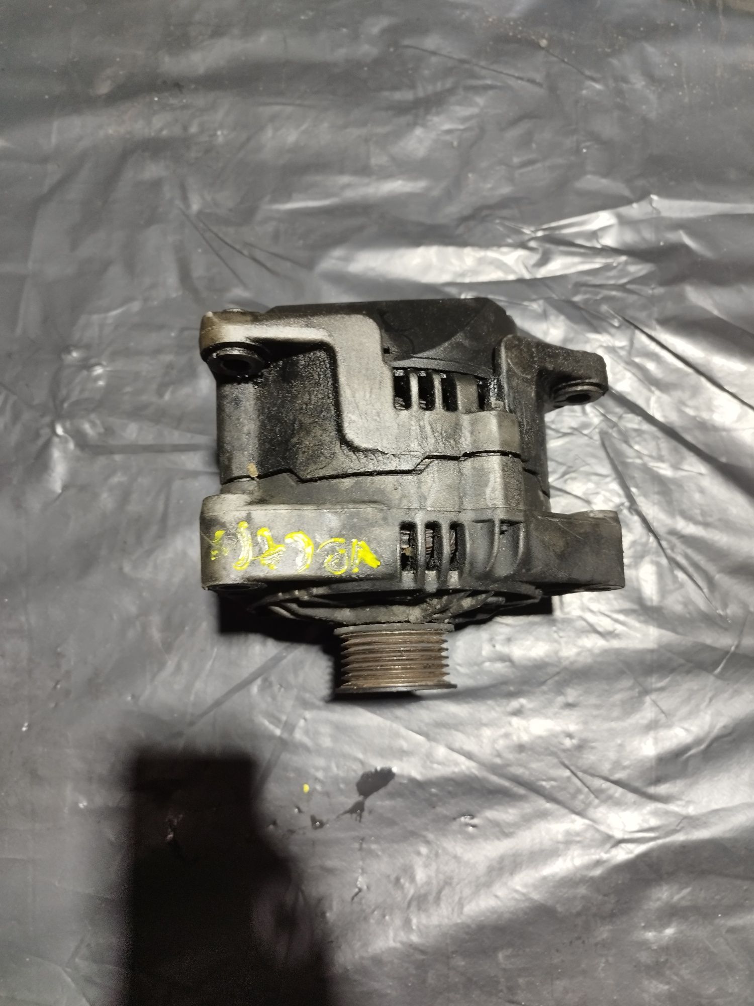 Alternador Opel Frontera b  / Vectra B 2.0 dti 2.2 dti