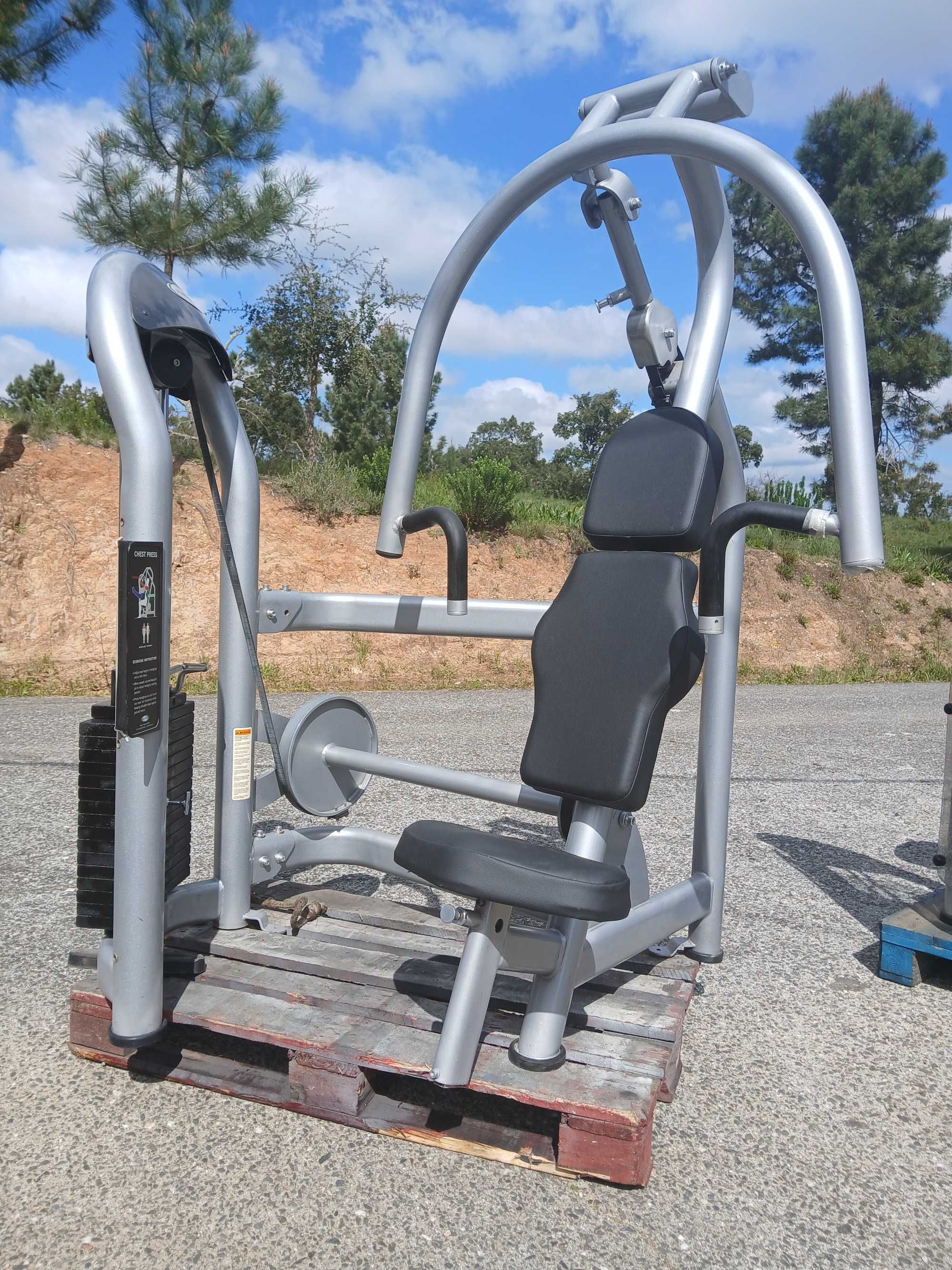GYMAGIC -Press peito Matrix