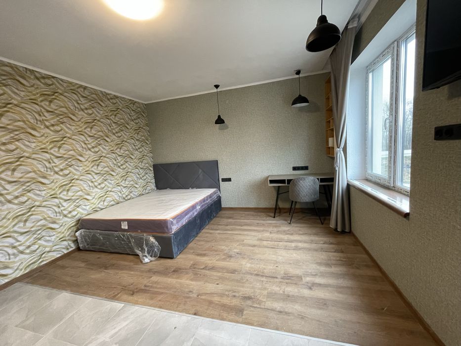 1к квартира-студія з ремонтом,меблями та технікою!Зручна локація!